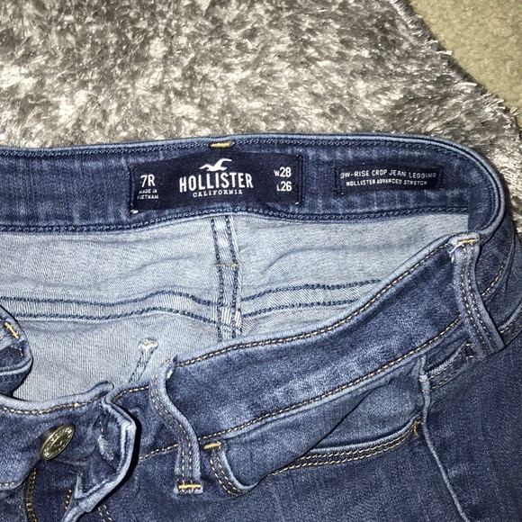 Hollister cropped Jeggings! - Picture 3 of 3